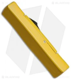 AKC Minion Concord OTF Automatic Knife Yellow (2.3" Satin) -Akc Sales Store akc minion satin flat yellow BHQ 36365 dl side